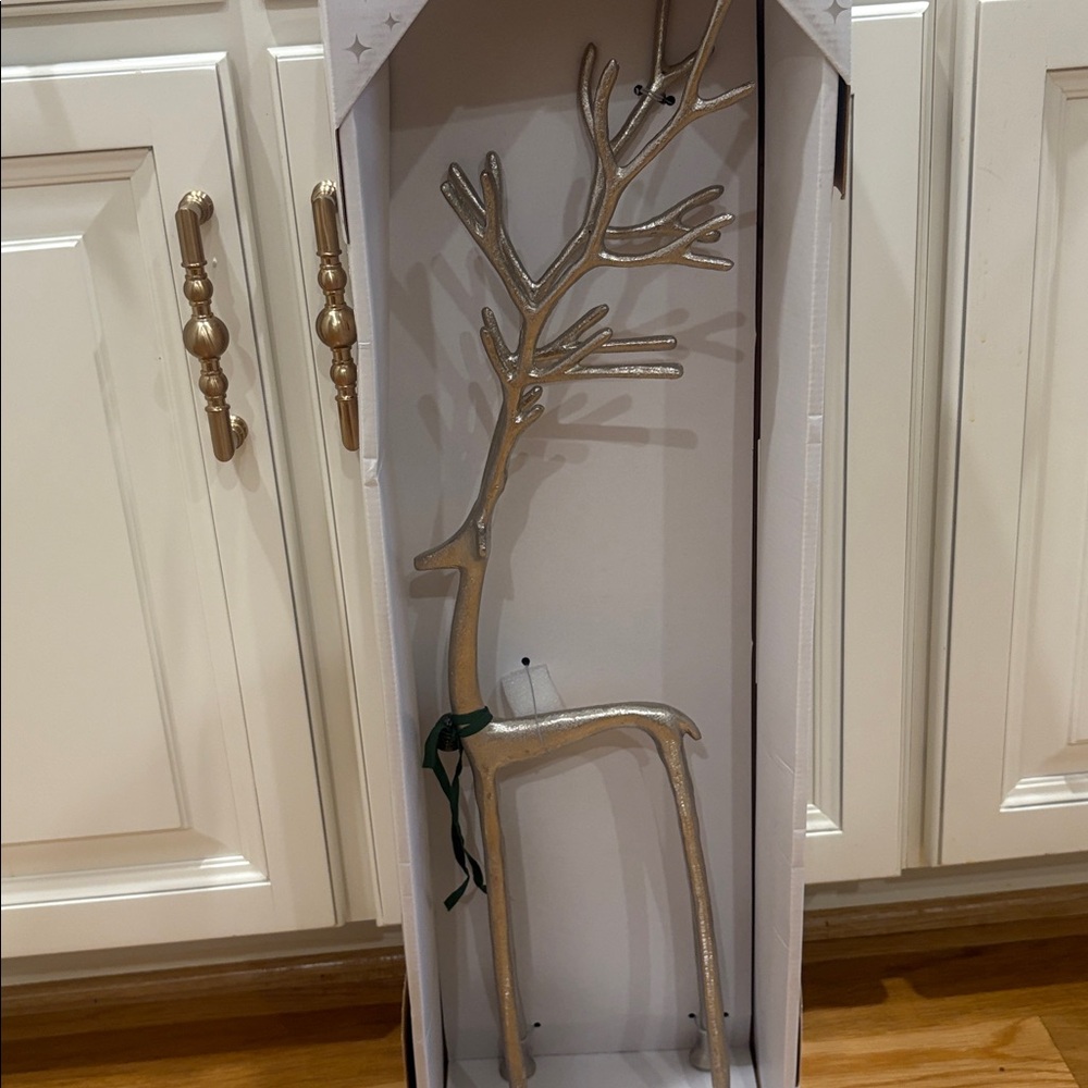 Merry Moments Sculpted Reindeer Large 28”  Silver New Aldi